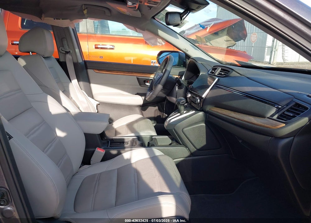 2018 HONDA CR-V VIN: 5J6RW2H86JL009582