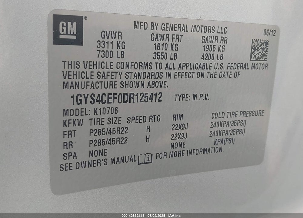 2013 CADILLAC ESCALADE VIN: 1GYS4CEF0DR125412