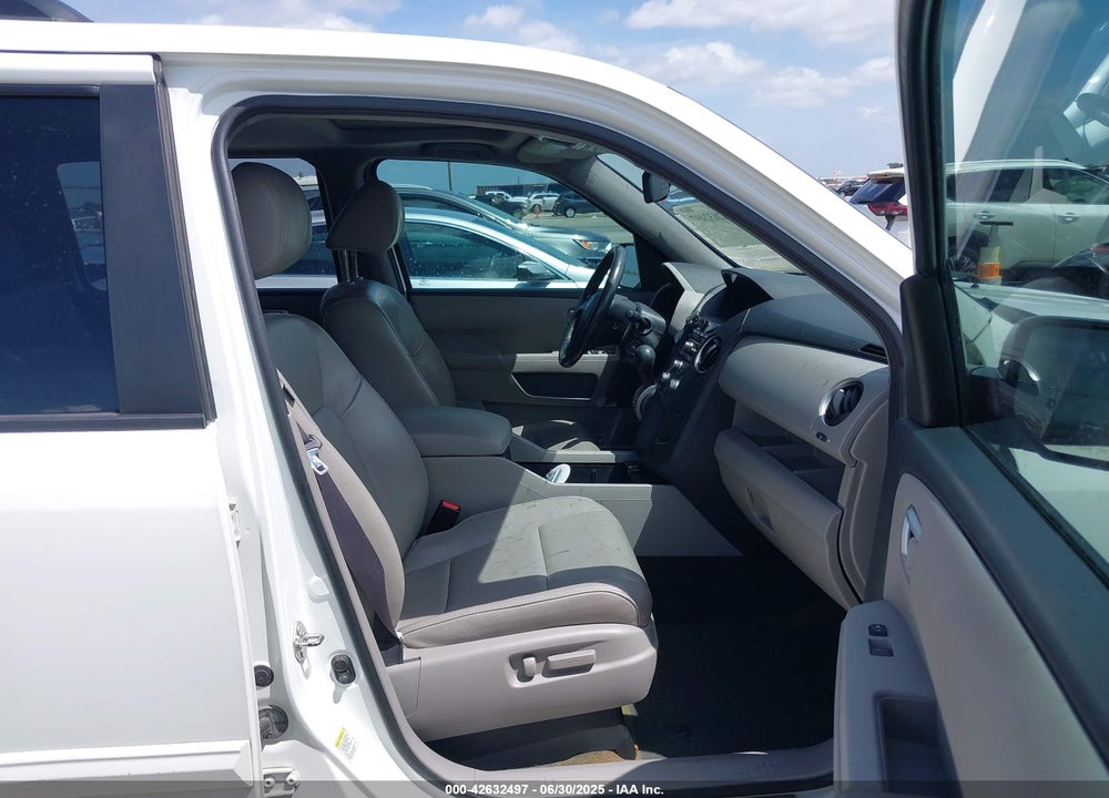 2015 HONDA PILOT EX-L VIN: 5FNYF3H50FB002523
