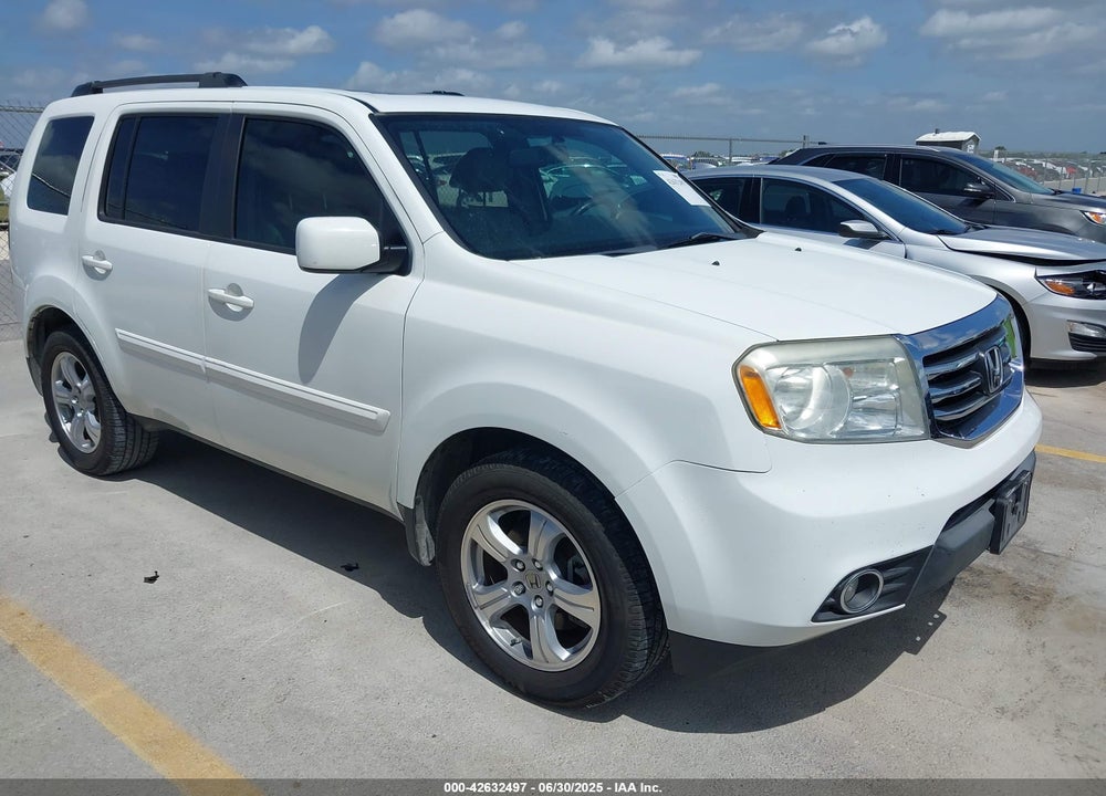 2015 HONDA PILOT EX-L VIN: 5FNYF3H50FB002523