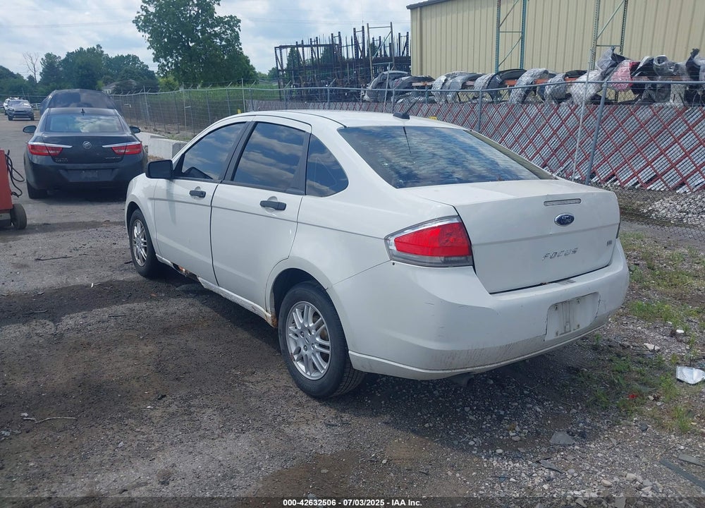 2011 FORD FOCUS VIN: 1FAHP3FN2BW134212