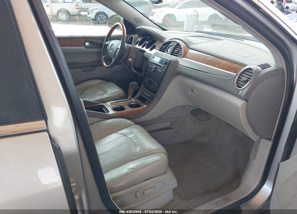 2008 BUICK ENCLAVE VIN: 5GAER23758J295832