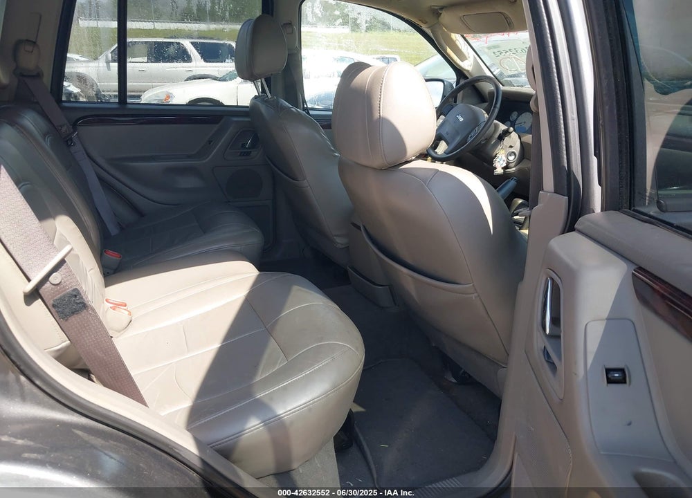 2002 JEEP GRAND CHEROKEE LIMITED VIN: 1J4GW58J02C163931
