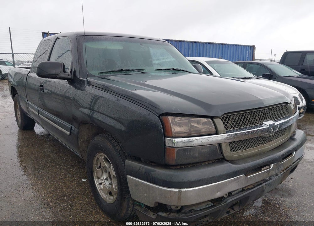 2003 CHEVROLET SILVERADO 1500 LS VIN: 2GCEC19V531401893