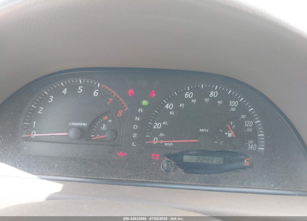 2002 TOYOTA CAMRY LE VIN: 4T1BE32K72U078485
