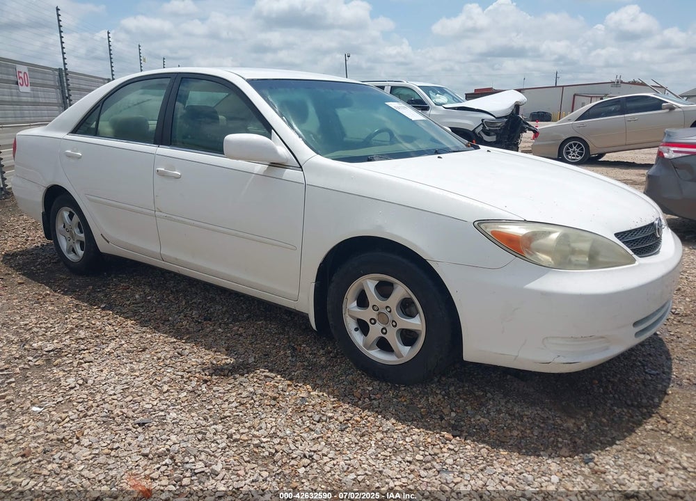 2002 TOYOTA CAMRY LE VIN: 4T1BE32K72U078485