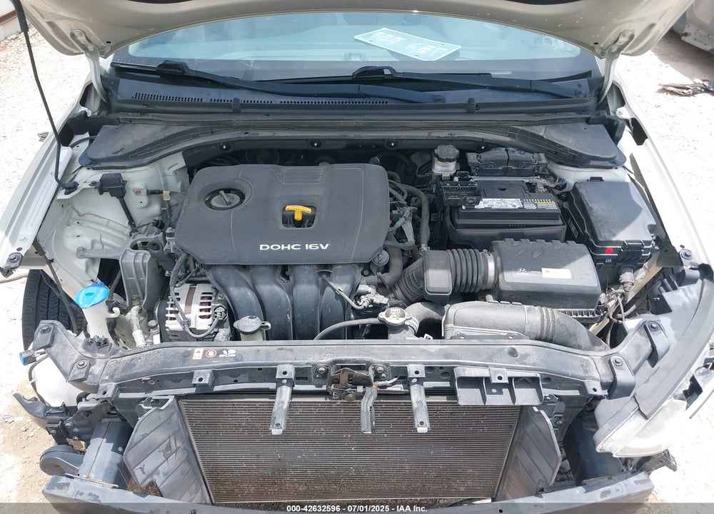 2017 HYUNDAI ELANTRA VIN: KMHD84LFXHU410340