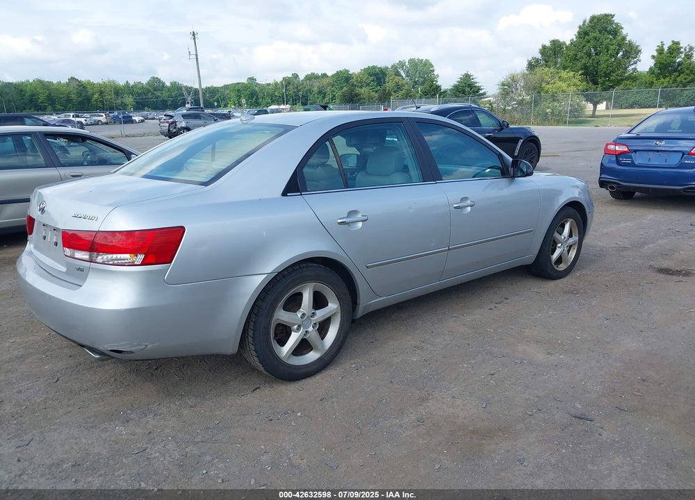 2008 HYUNDAI SONATA LIMITED V6/SE V6 VIN: 5NPEU46F78H366890