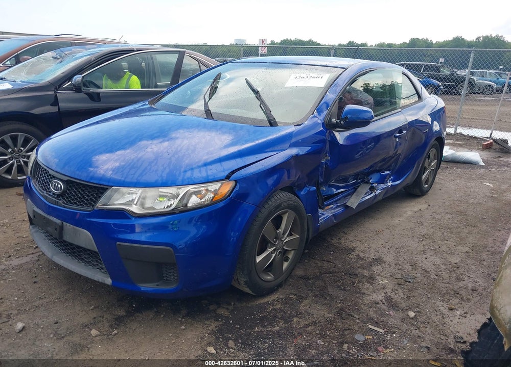 2011 KIA FORTE KOUP VIN: KNAFU6A2XB5387435