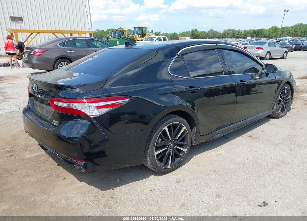 2019 TOYOTA CAMRY VIN: 4T1B61HK2KU751420