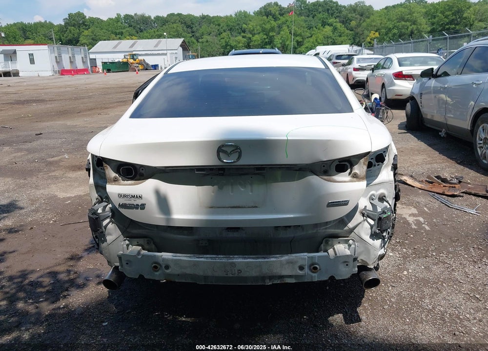 2018 MAZDA 6 VIN: JM1GL1UM8J1330215