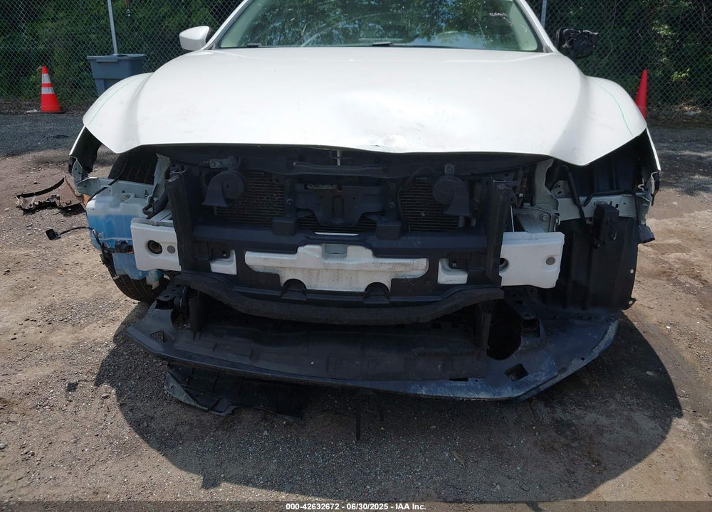2018 MAZDA 6 VIN: JM1GL1UM8J1330215