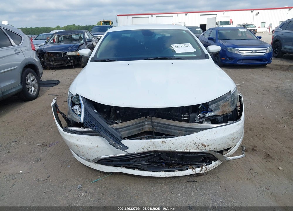 2016 CHRYSLER 200 VIN: 1C3CCCAB9GN157064