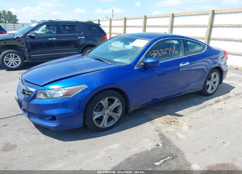 2011 HONDA ACCORD VIN: 1HGCS2B89BA002222