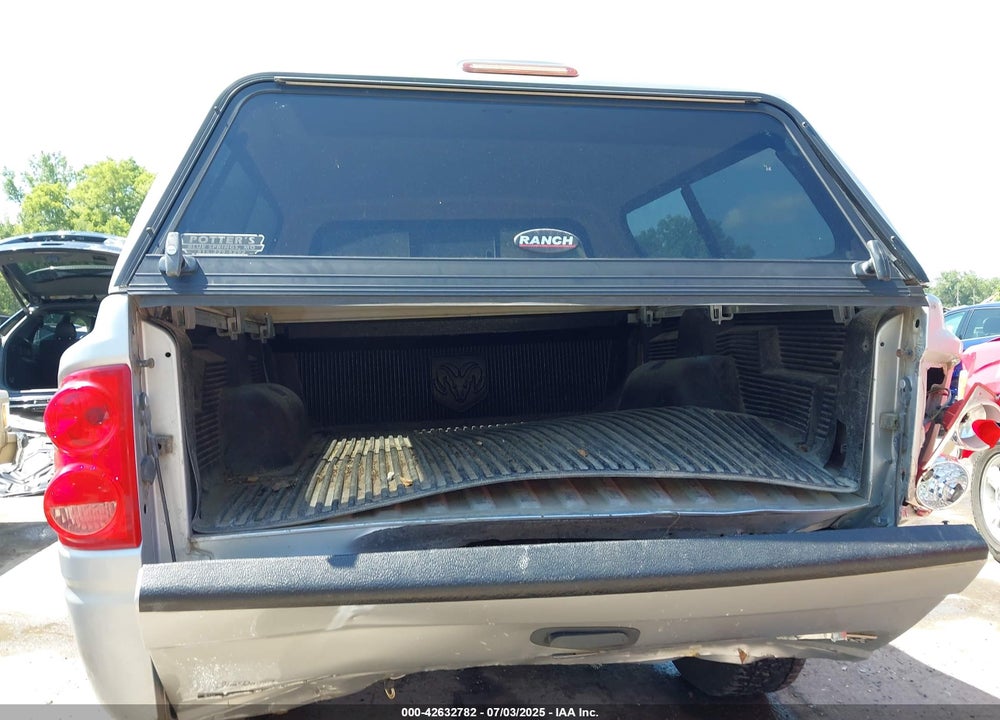 2008 DODGE DAKOTA SXT/BIGHORN/LONESTAR VIN: 1D7HW38K98S592769