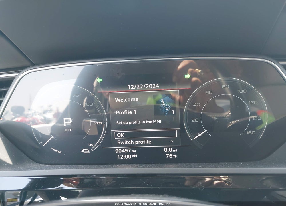 2019 AUDI E-TRON VIN: WA1VAAGE9KB010814