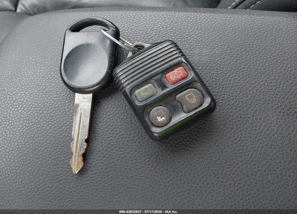 2010 FORD FOCUS VIN: 1FAHP3GNXAW125397