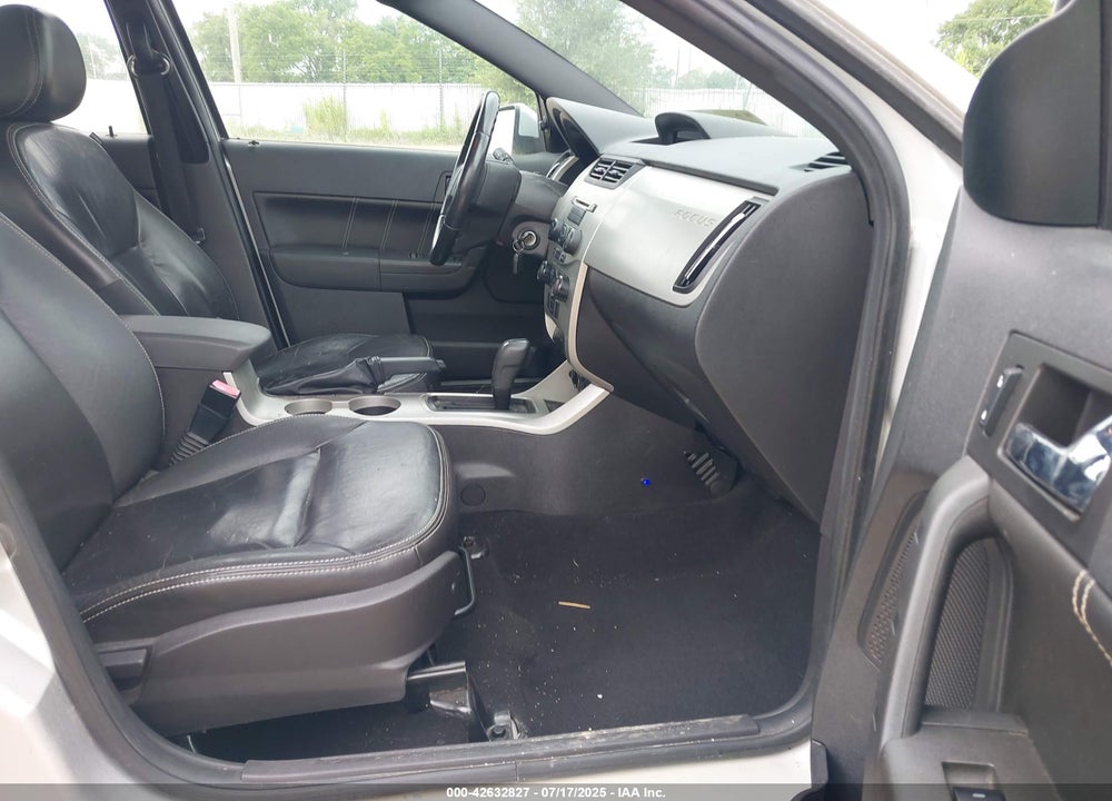 2010 FORD FOCUS VIN: 1FAHP3GNXAW125397