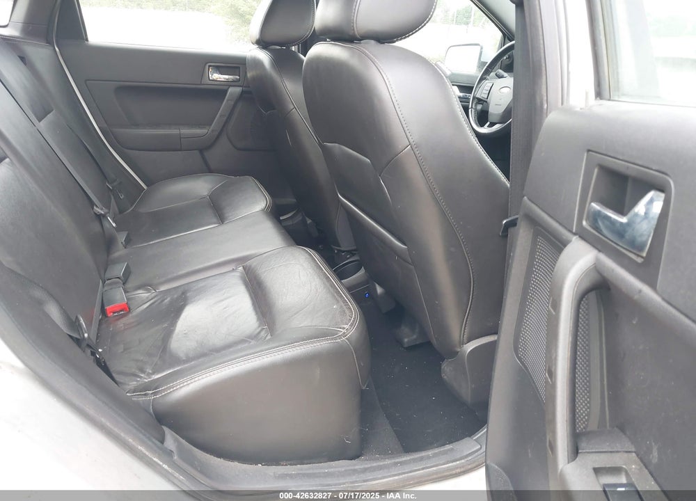 2010 FORD FOCUS VIN: 1FAHP3GNXAW125397