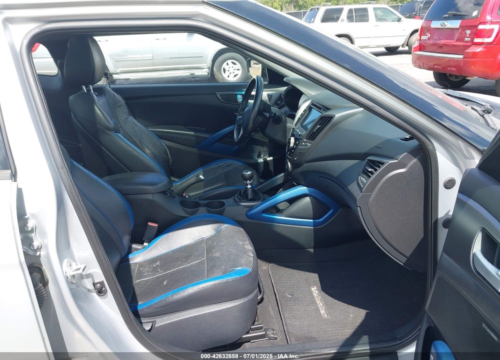 2014 HYUNDAI VELOSTER VIN: KMHTC6AE2EU208720