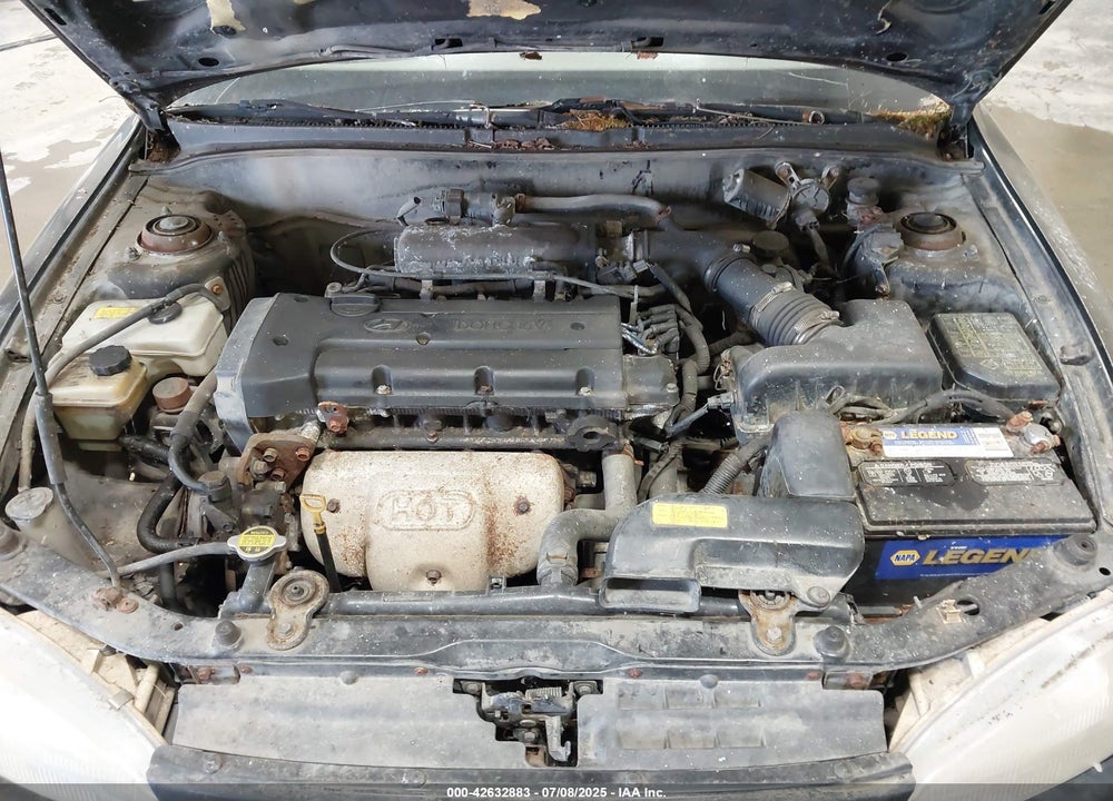 1998 HYUNDAI ELANTRA VIN: KMHJF24M1WU730492