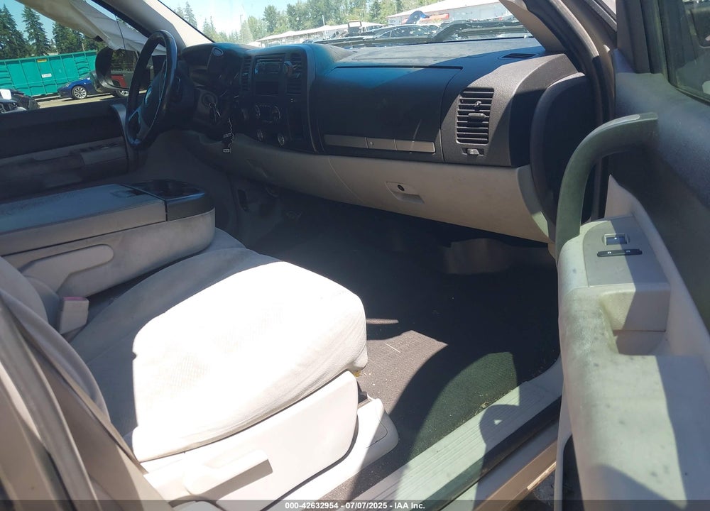 2007 CHEVROLET SILVERADO 1500 LT1 VIN: 1GCEK19C77Z560378