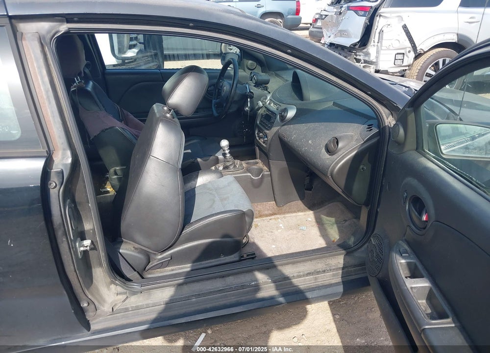 2004 SATURN ION VIN: 1G8AY12P74Z205307
