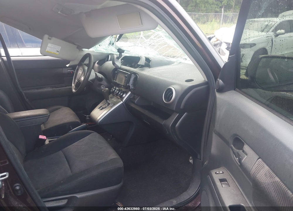 2013 SCION XB VIN: JTLZE4FE2DJ044945