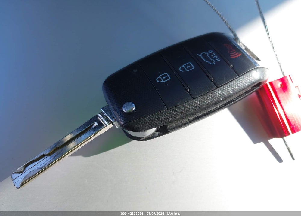 2014 KIA SOUL VIN: KNDJP3A53E7717535