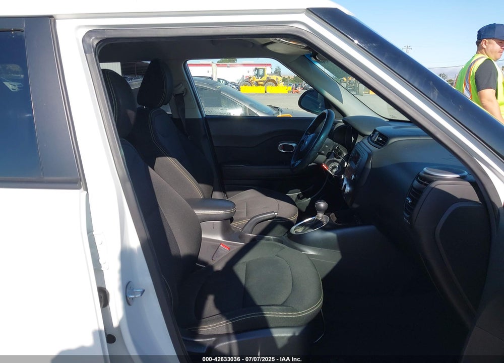 2014 KIA SOUL VIN: KNDJP3A53E7717535