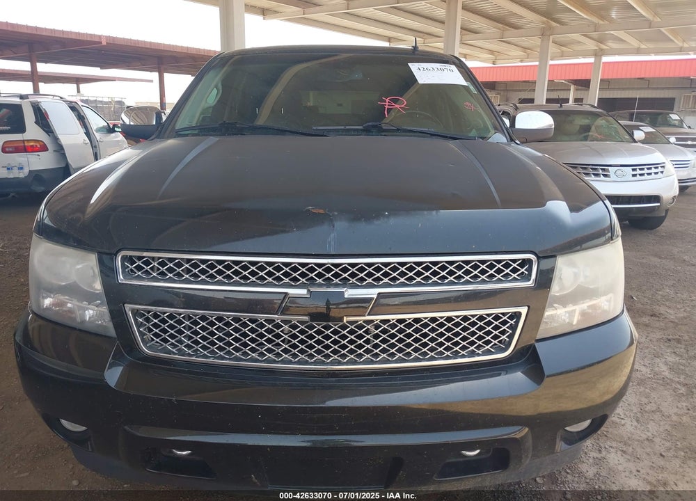 2011 CHEVROLET TAHOE VIN: 1GNSCCE01BR320637