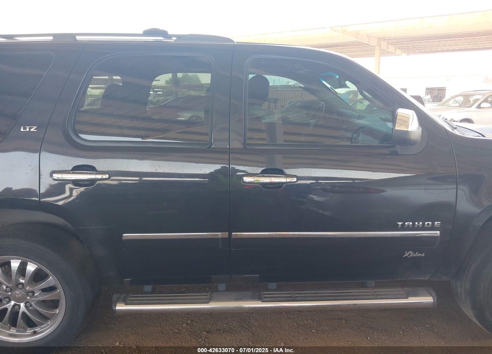 2011 CHEVROLET TAHOE VIN: 1GNSCCE01BR320637