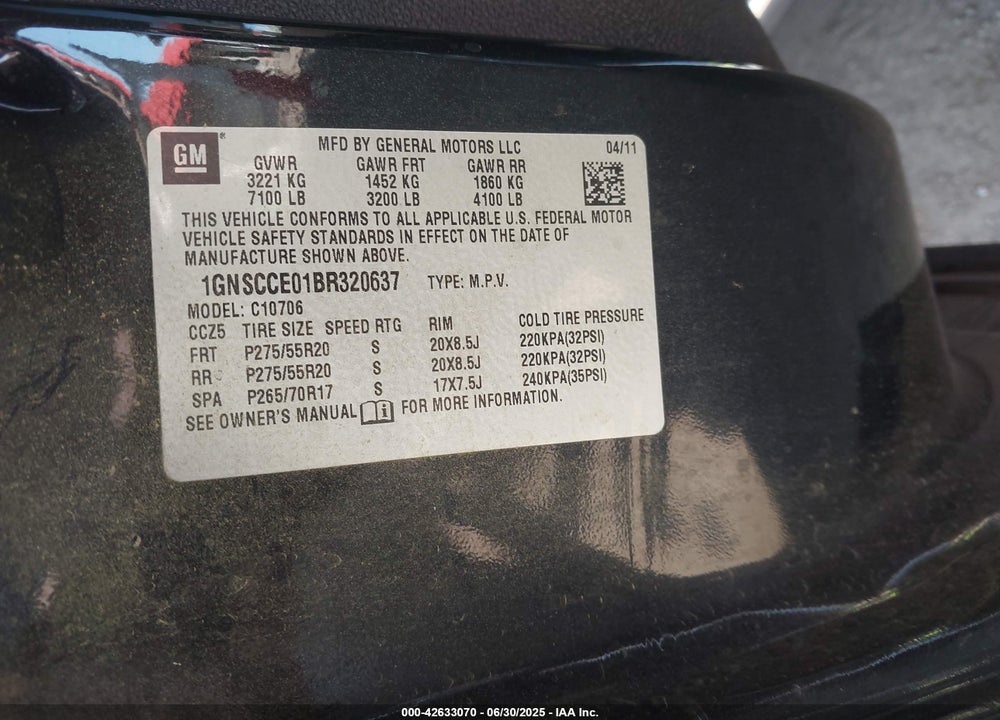 2011 CHEVROLET TAHOE VIN: 1GNSCCE01BR320637