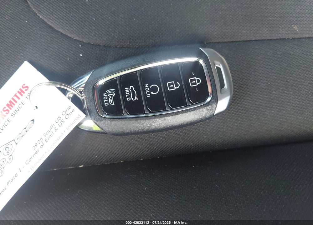2023 HYUNDAI ELANTRA VIN: KMHLM4AG0PU437760