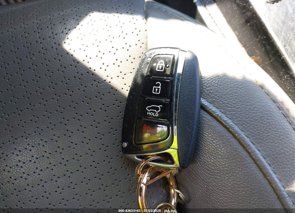 2014 HYUNDAI SANTA FE SPORT VIN: 5XYZUDLA2EG226386