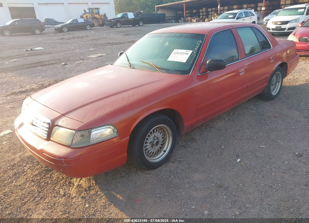 2002 FORD CROWN VICTORIA NATURAL GAS VEHICLE/POLICE/POLICE STREET APPEARANCE VIN: 2FAFP71W62X126519