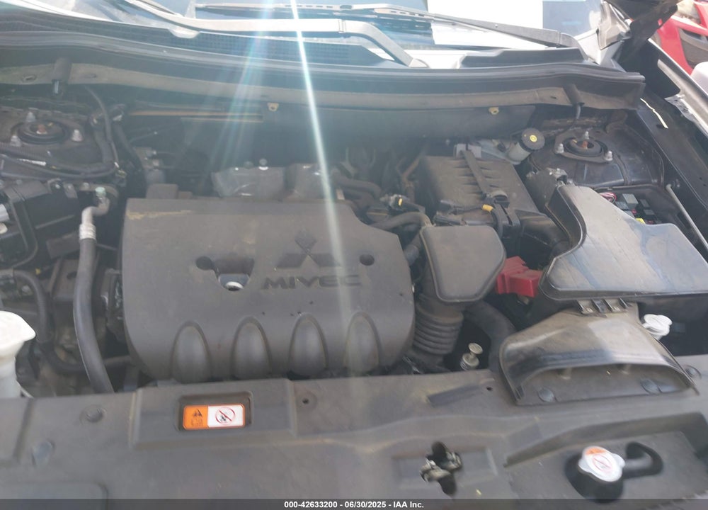 2016 MITSUBISHI OUTLANDER VIN: JA4AD3A35GZ014401