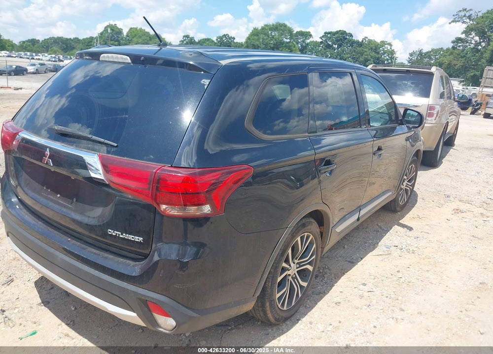 2016 MITSUBISHI OUTLANDER VIN: JA4AD3A35GZ014401