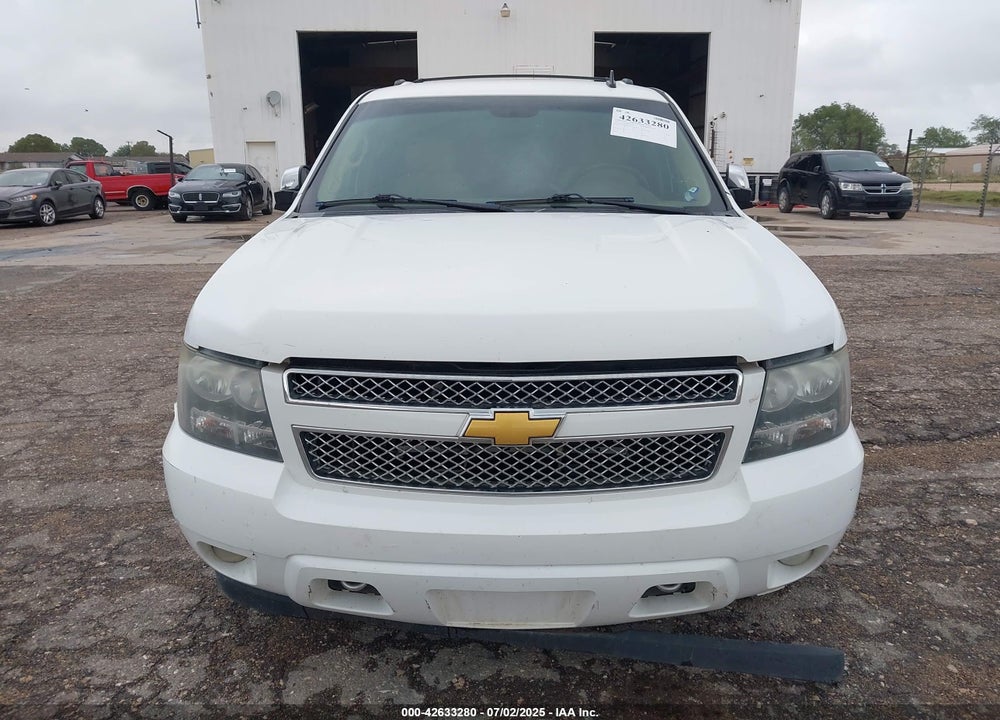 2013 CHEVROLET SUBURBAN 1500 VIN: 1GNSCHE05DR163615