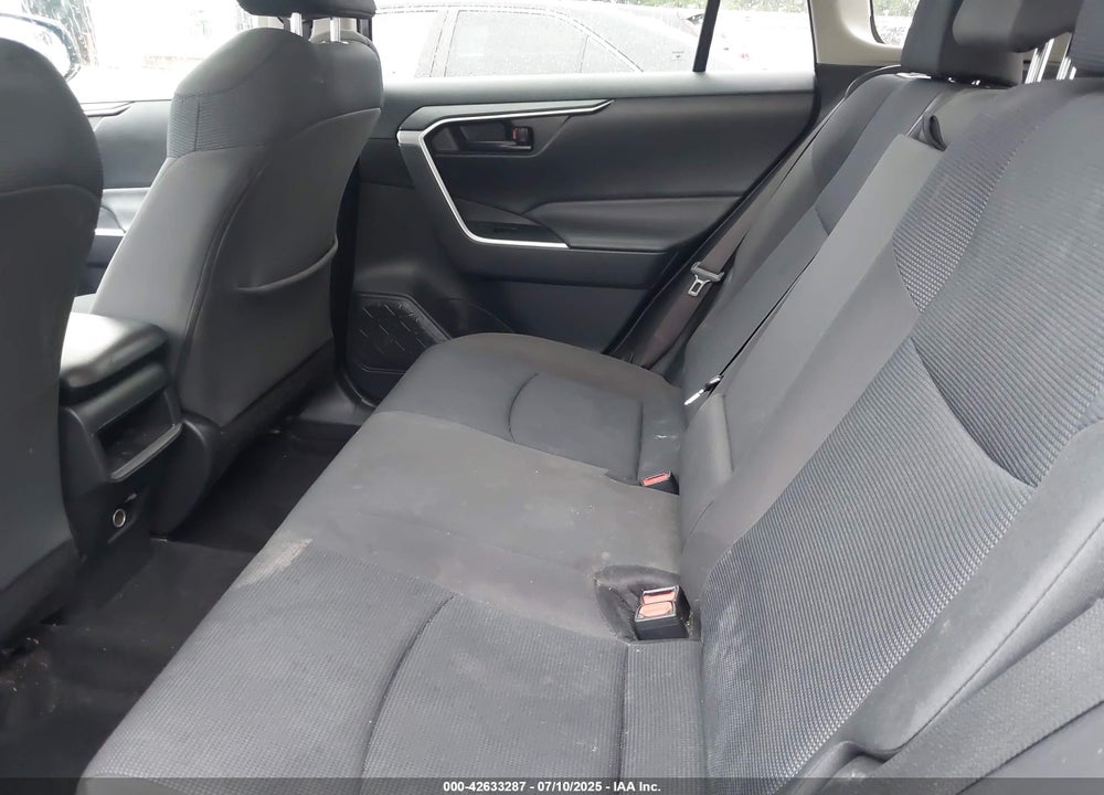2019 TOYOTA RAV4 LE VIN: JTMG1RFVXKD023798