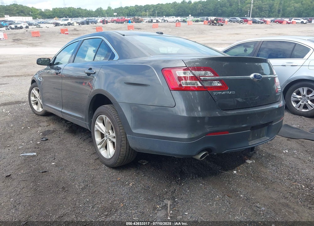 2017 FORD TAURUS VIN: 1FAHP2E82HG132551