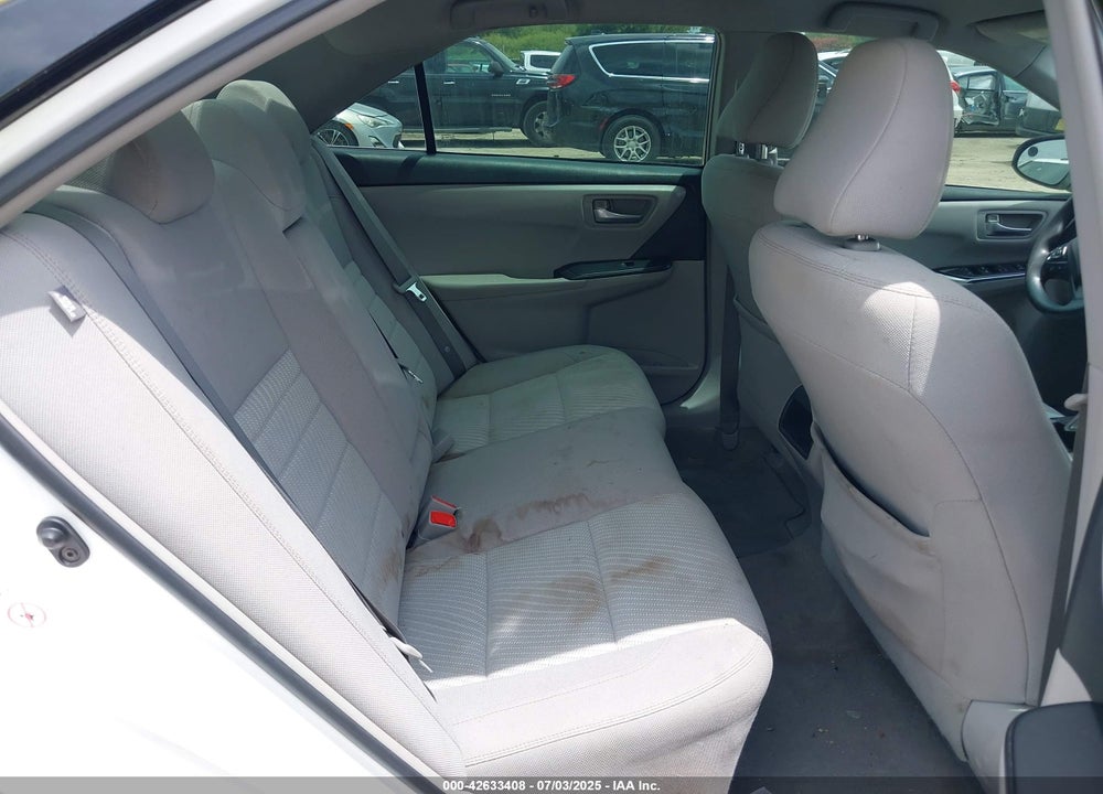 2017 TOYOTA CAMRY LE VIN: 4T1BF1FK3HU454555