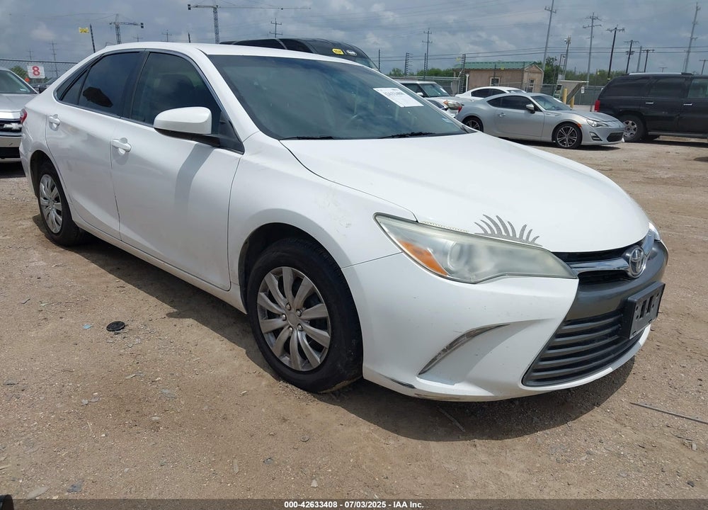 2017 TOYOTA CAMRY LE VIN: 4T1BF1FK3HU454555