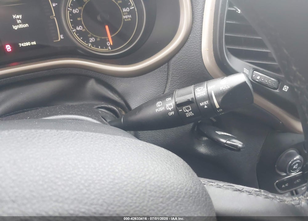 2018 JEEP CHEROKEE VIN: 1C4PJMCX2JD549818