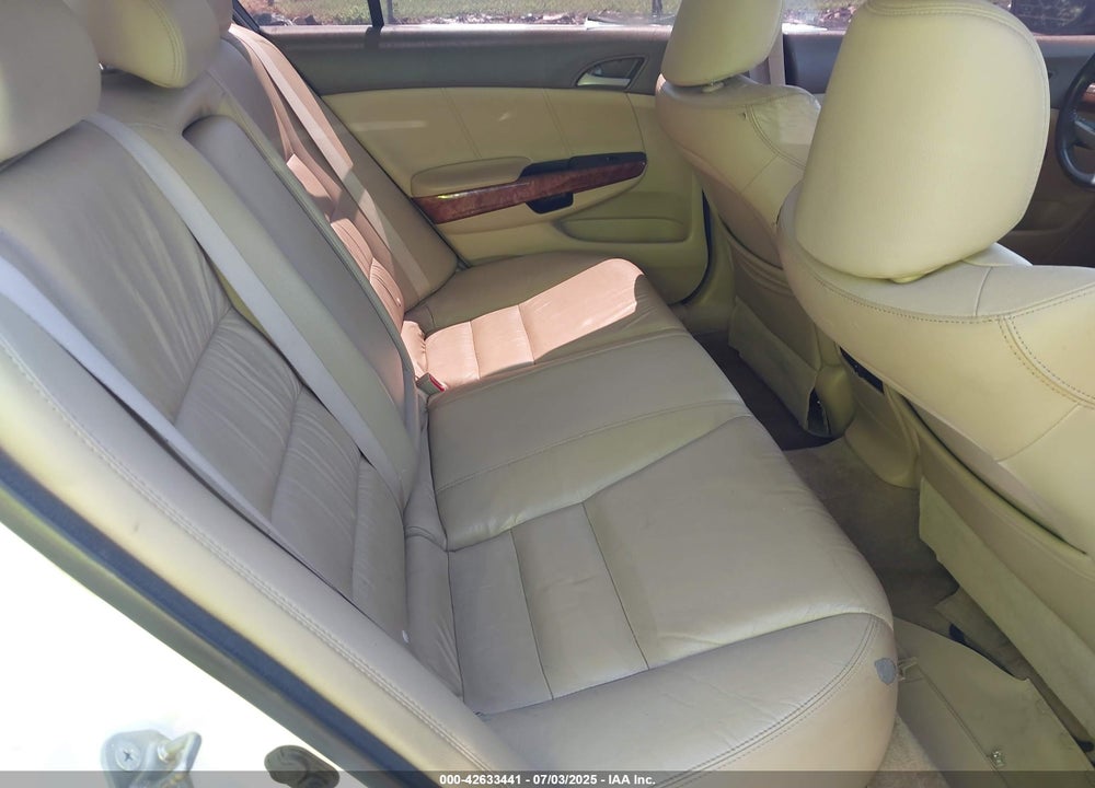 2010 HONDA ACCORD 3.5 EX-L VIN: 1HGCP3F81AA019466