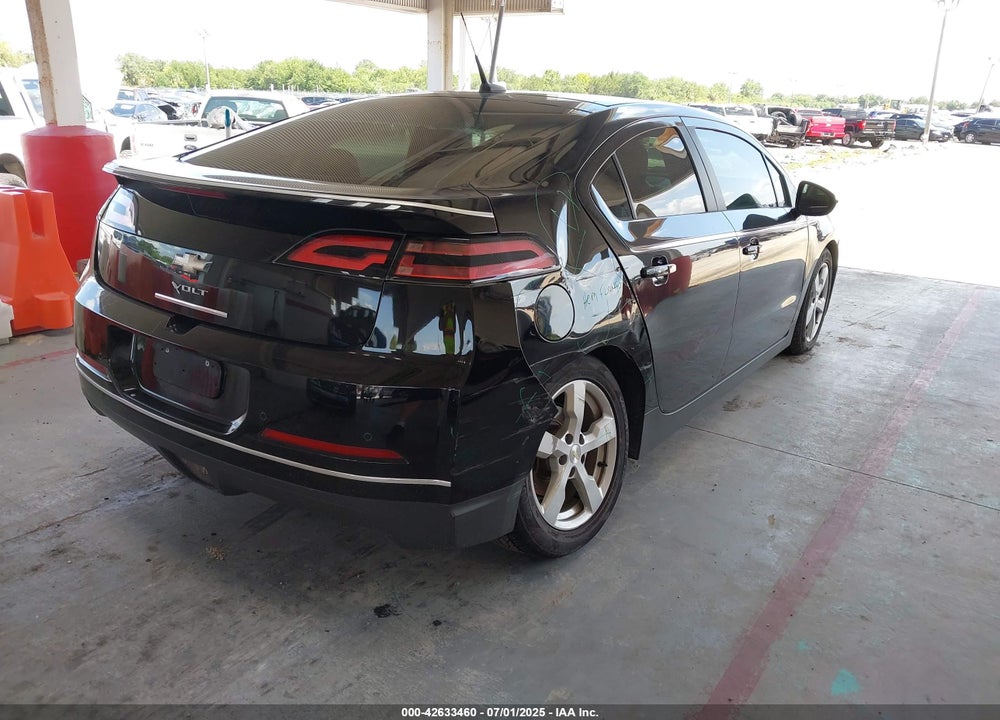 2014 CHEVROLET VOLT VIN: 1G1RA6E47EU163224