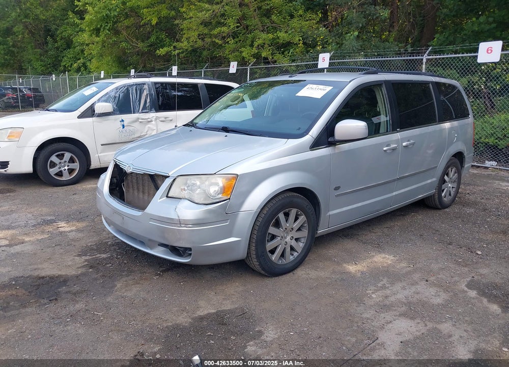 2009 CHRYSLER TOWN & COUNTRY TOURING VIN: 2A8HR54X89R649036