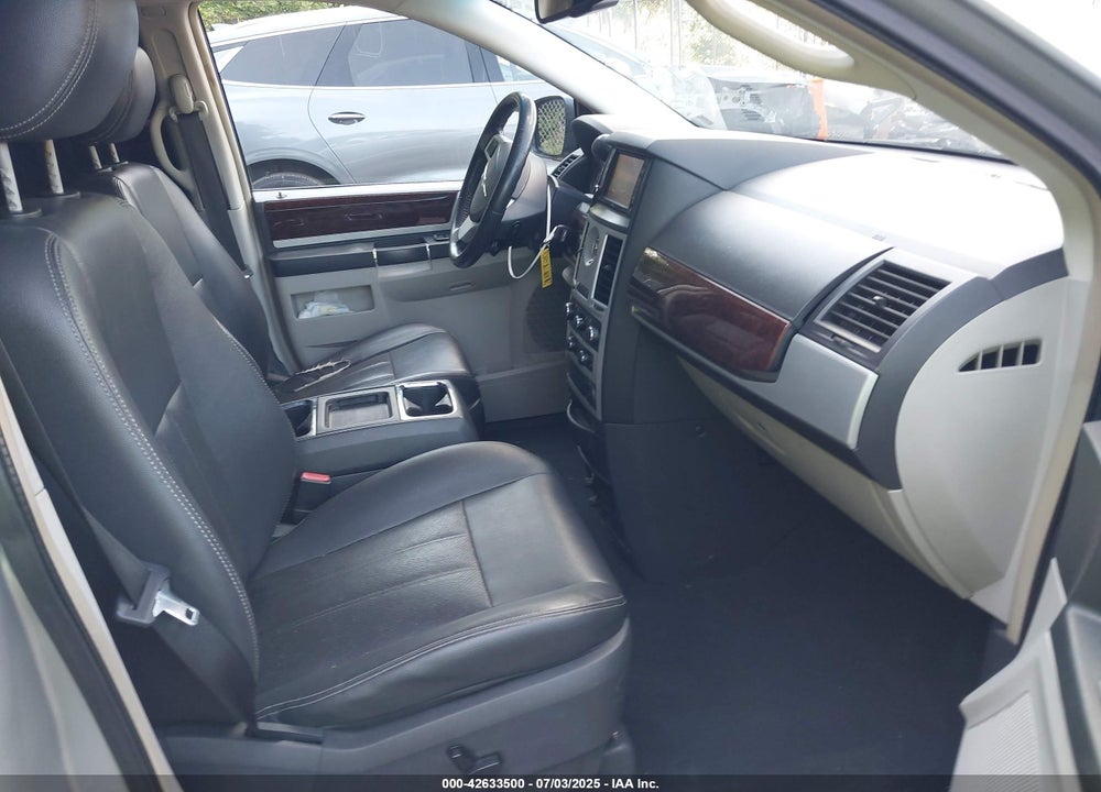 2009 CHRYSLER TOWN & COUNTRY TOURING VIN: 2A8HR54X89R649036