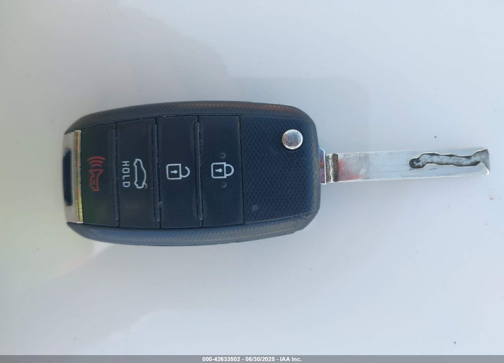 2016 KIA OPTIMA VIN: 5XXGT4L34GG084495