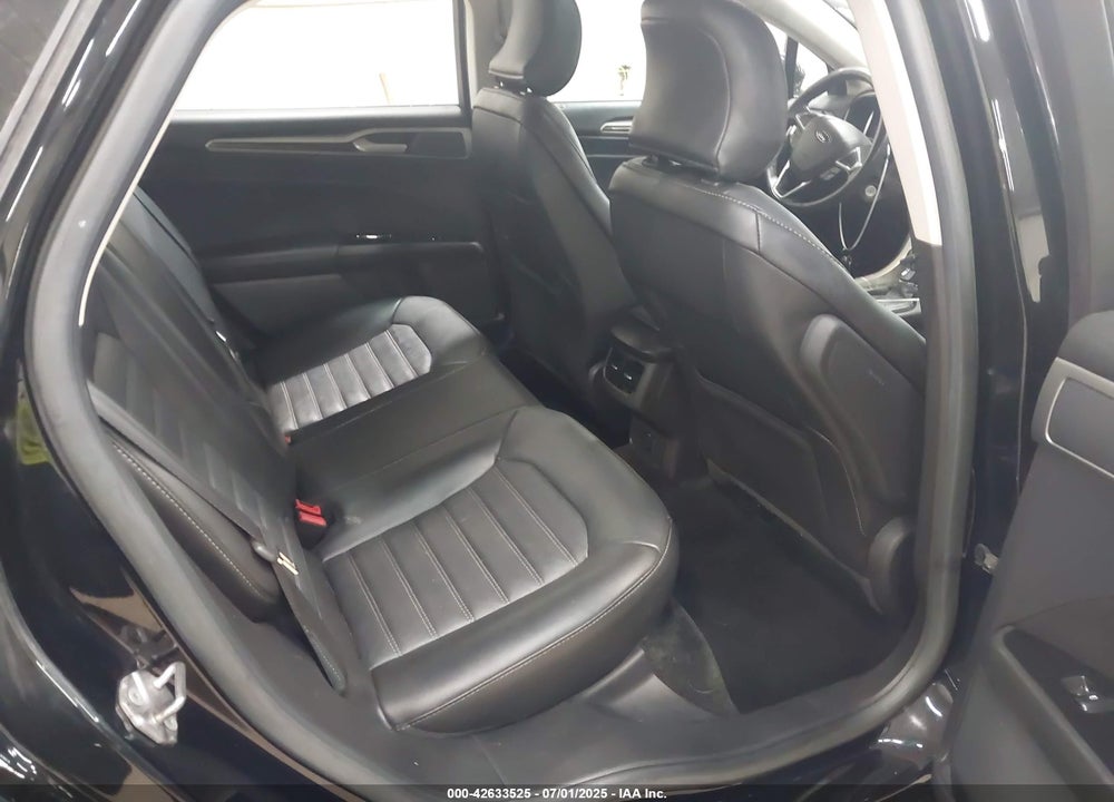 2016 FORD FUSION VIN: 3FA6P0T98GR111895